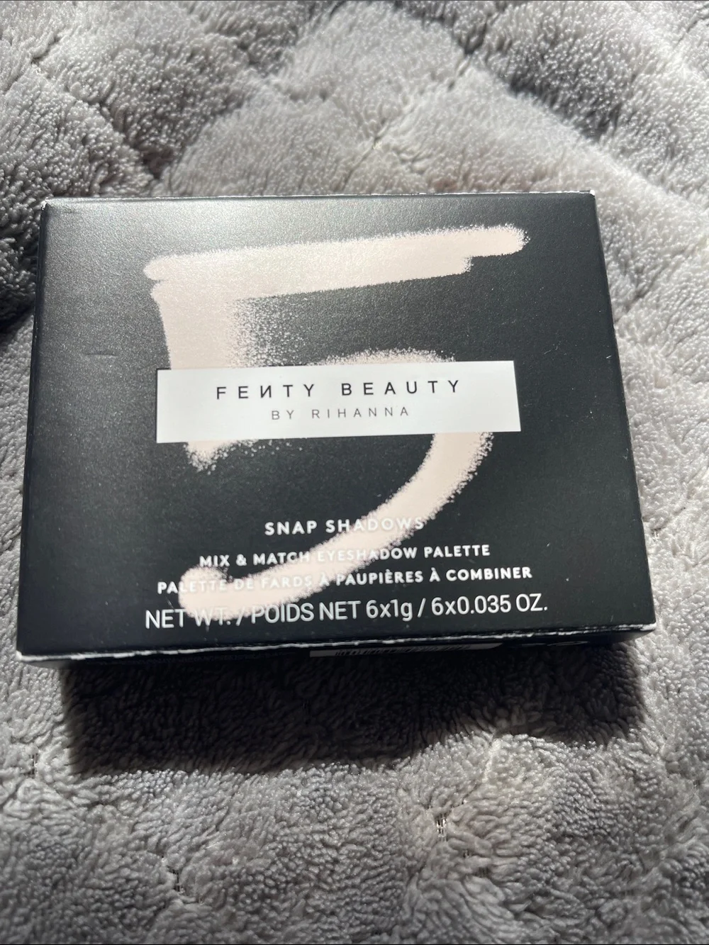 Fenty 5 Peach Snap Shadows Mix & Match Eyeshadow